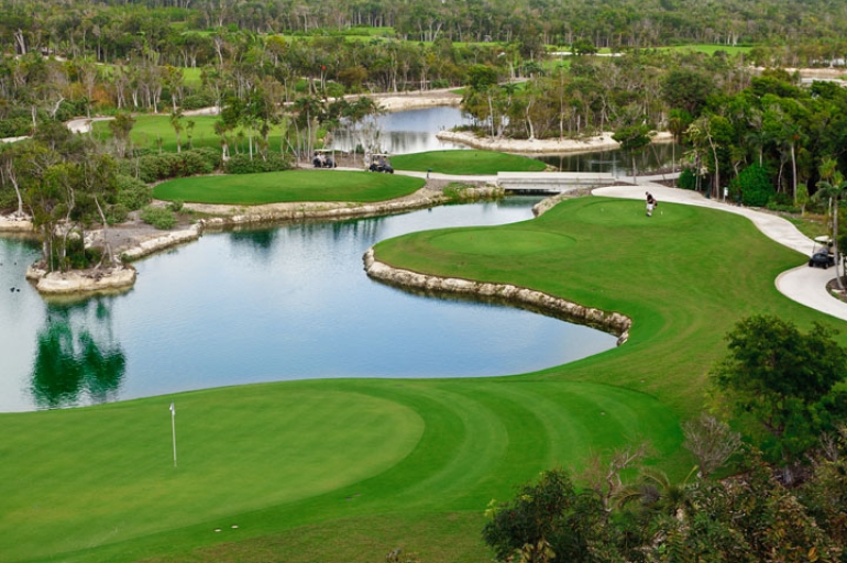 PGA Riviera Maya hole 6
